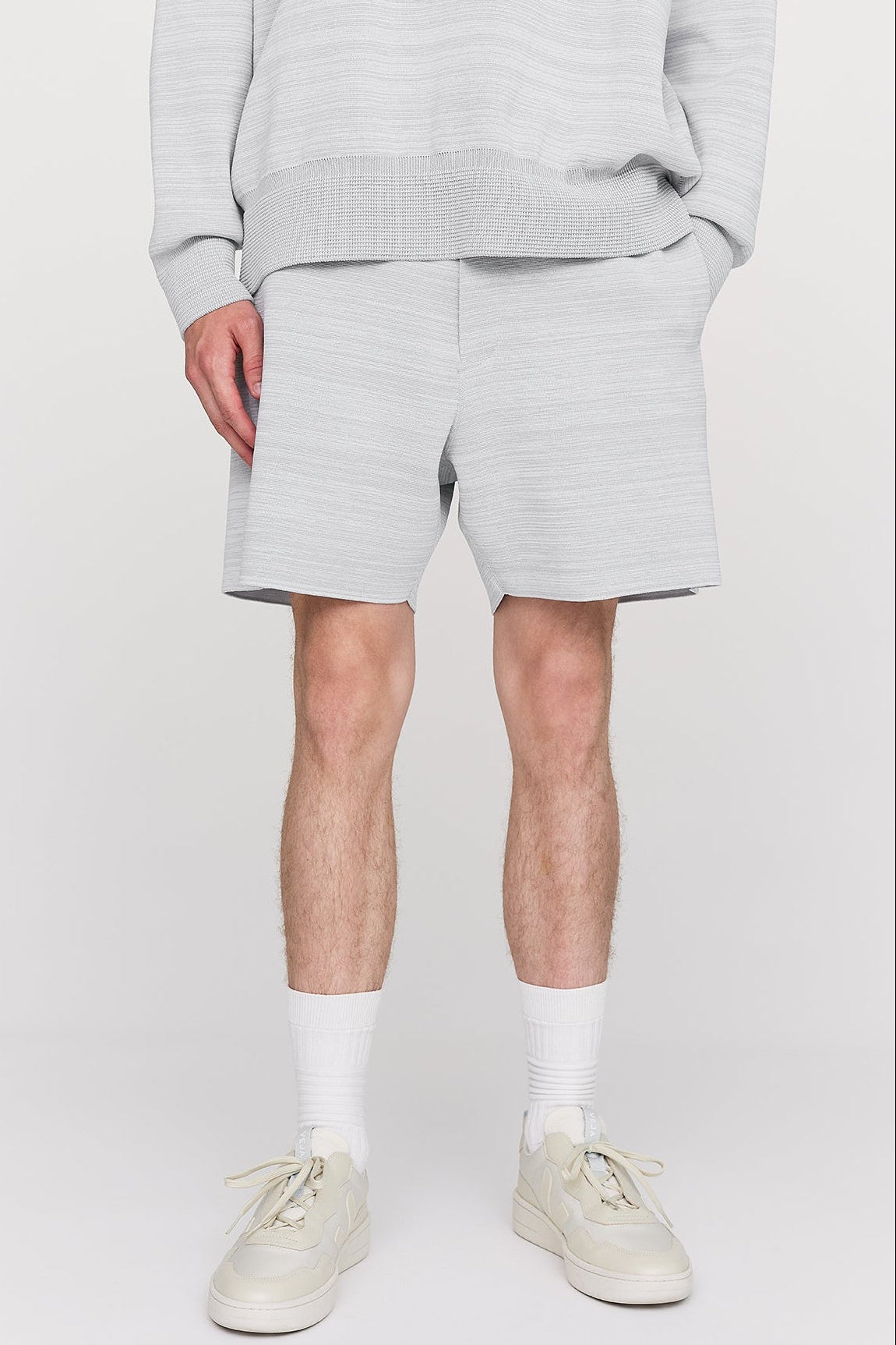 モデル身長:186cm 着用サイズ:5