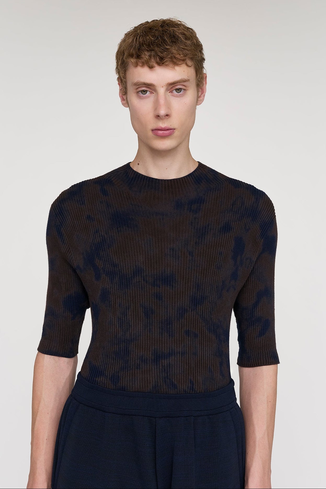 モデル身長:186cm 着用サイズ:F