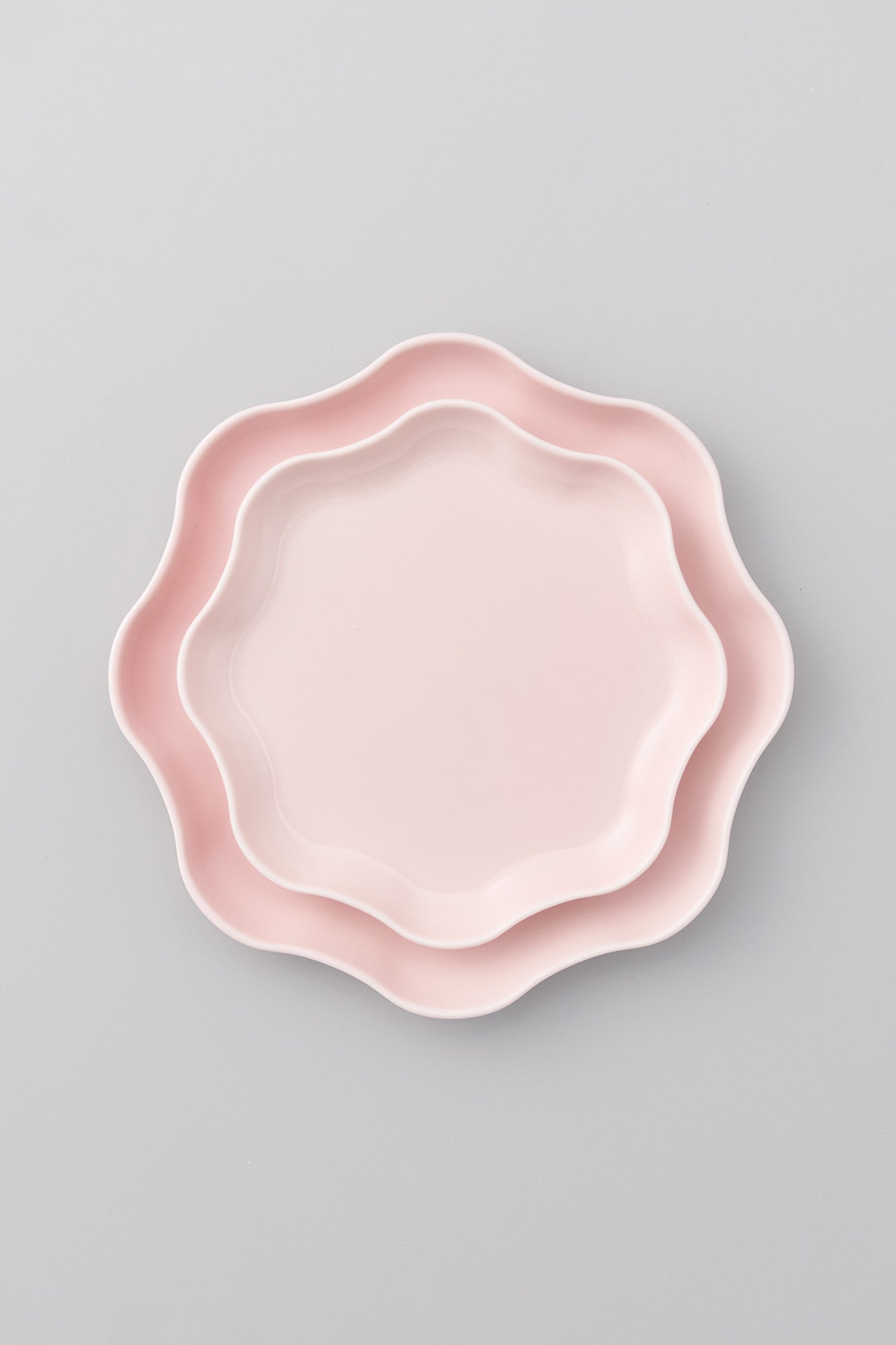 PORCELAIN POTTERY PLATE SMALL