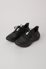 BLACK / 36