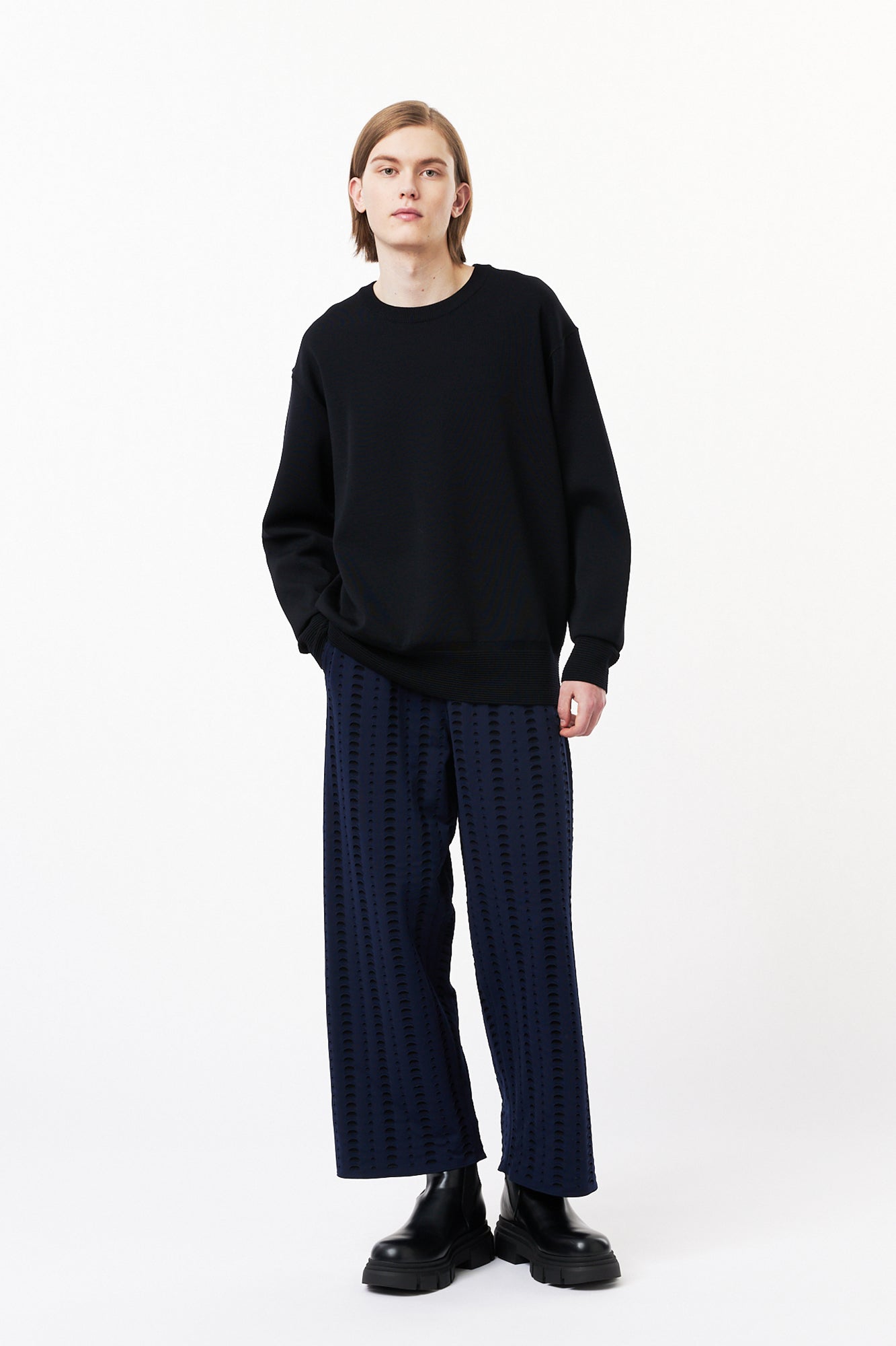 FAÇADE CUPRO STRAIGHT PANTS