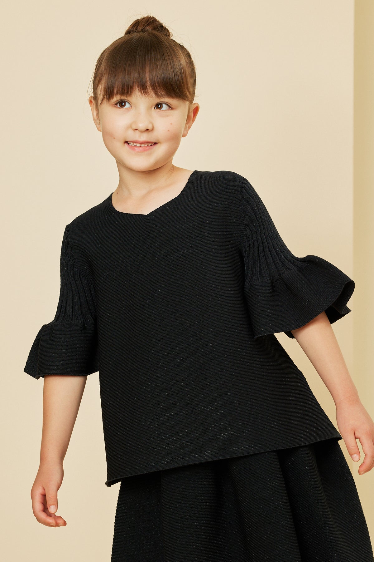 POTTERY KID METAL SHORT BELL SLEEVE TOP