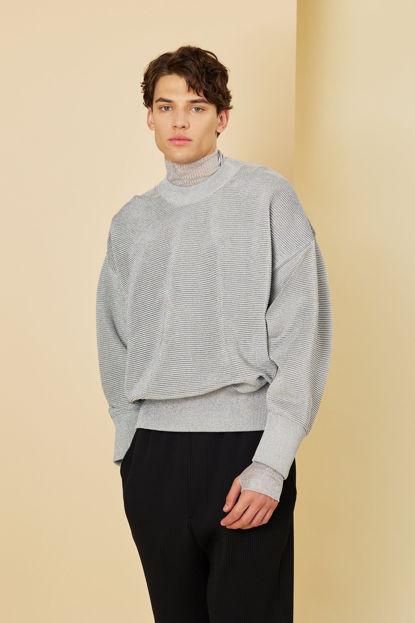 STRATUM METAL PULLOVER – CFCL Official Online Store