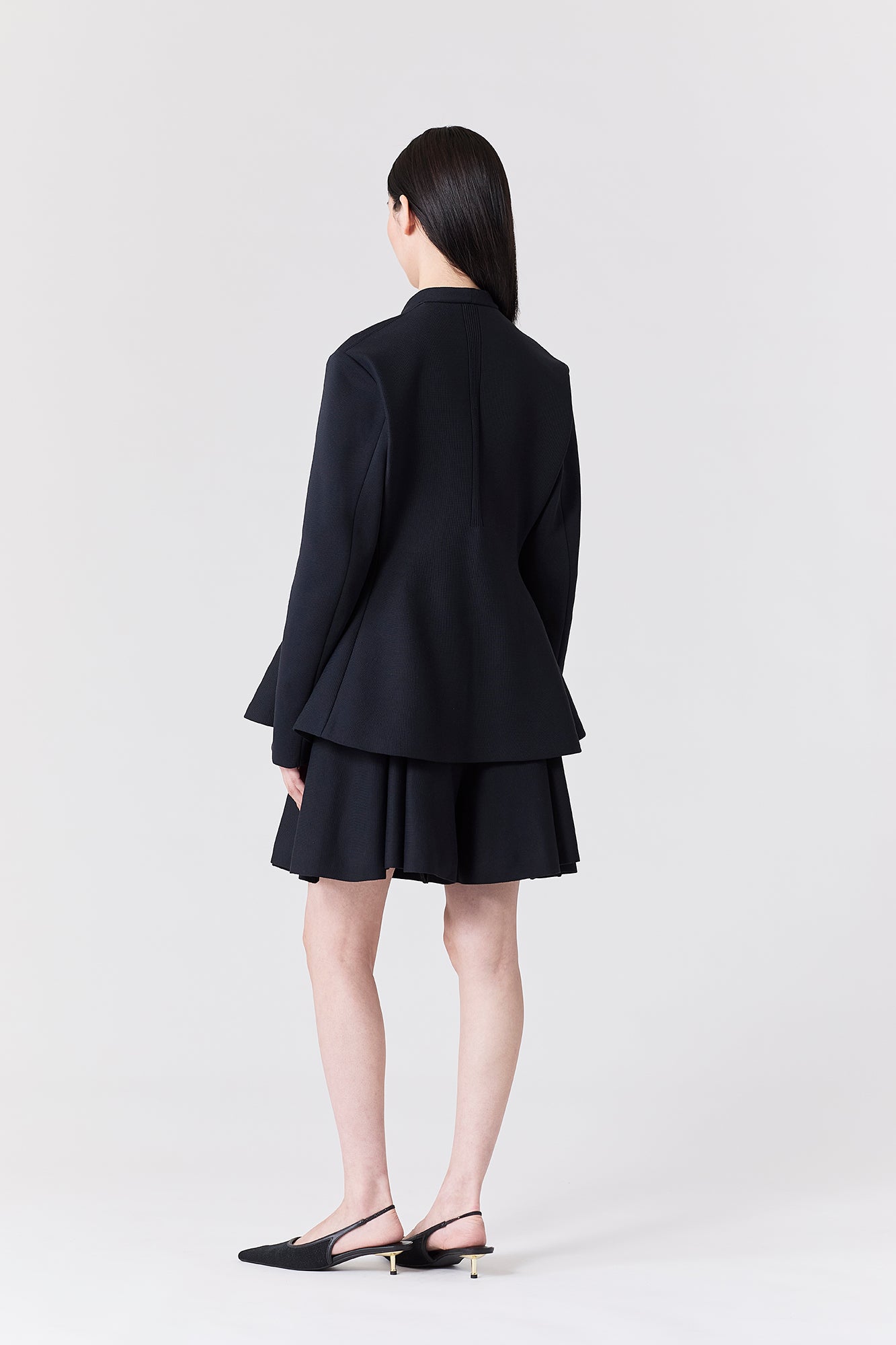 モデル身長：174cm　着用サイズ：F (One size)