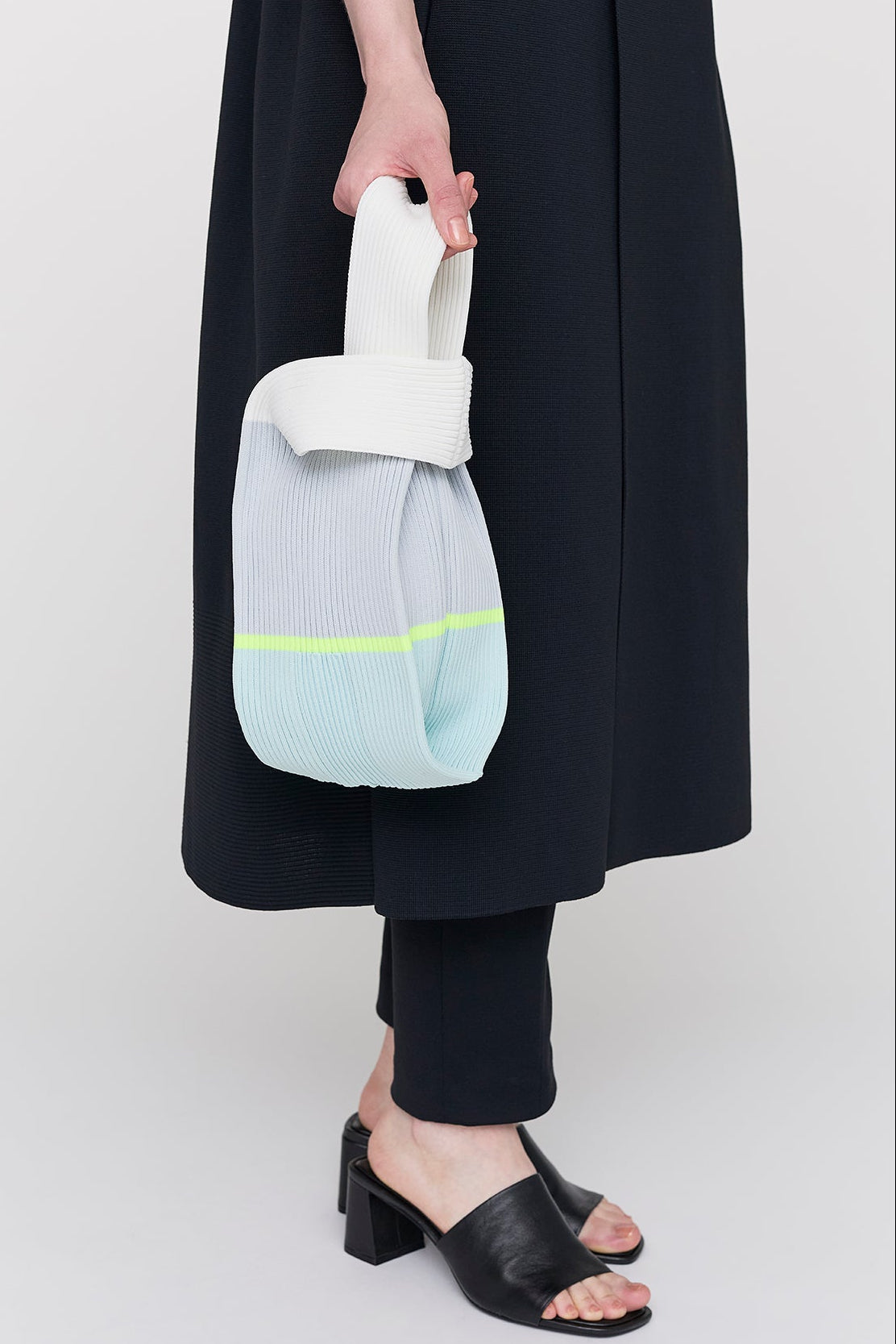 モデル身長：171cm　着用サイズ：F