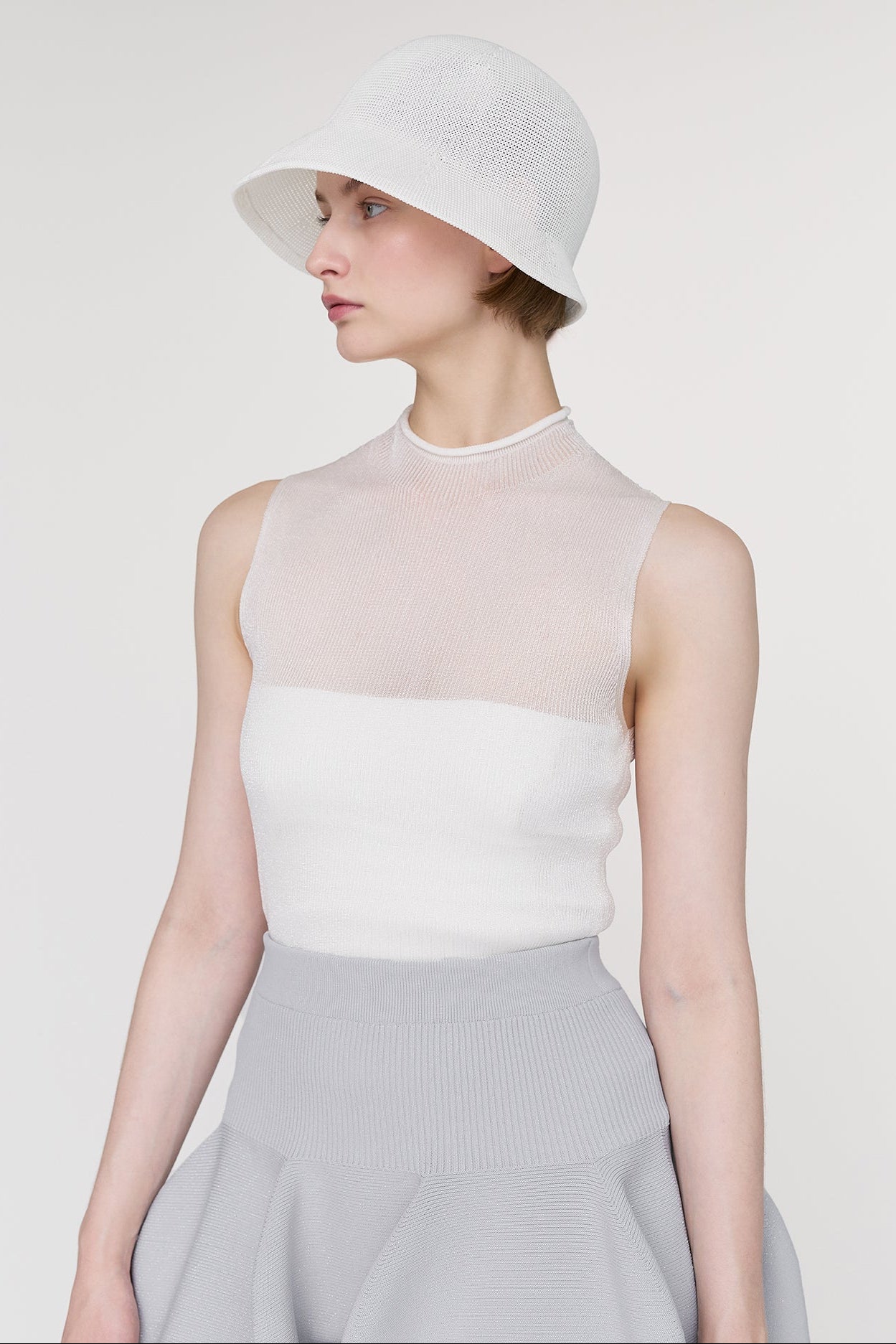 モデル身長：171cm　着用サイズ：F