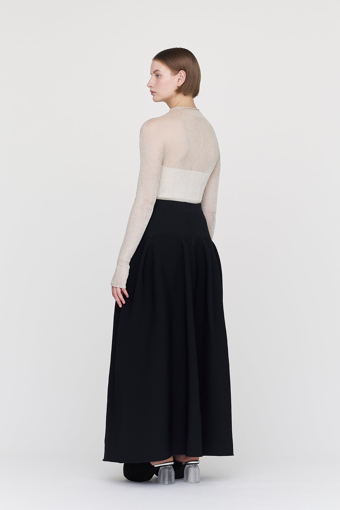 モデル身長：171cm　着用サイズ：3