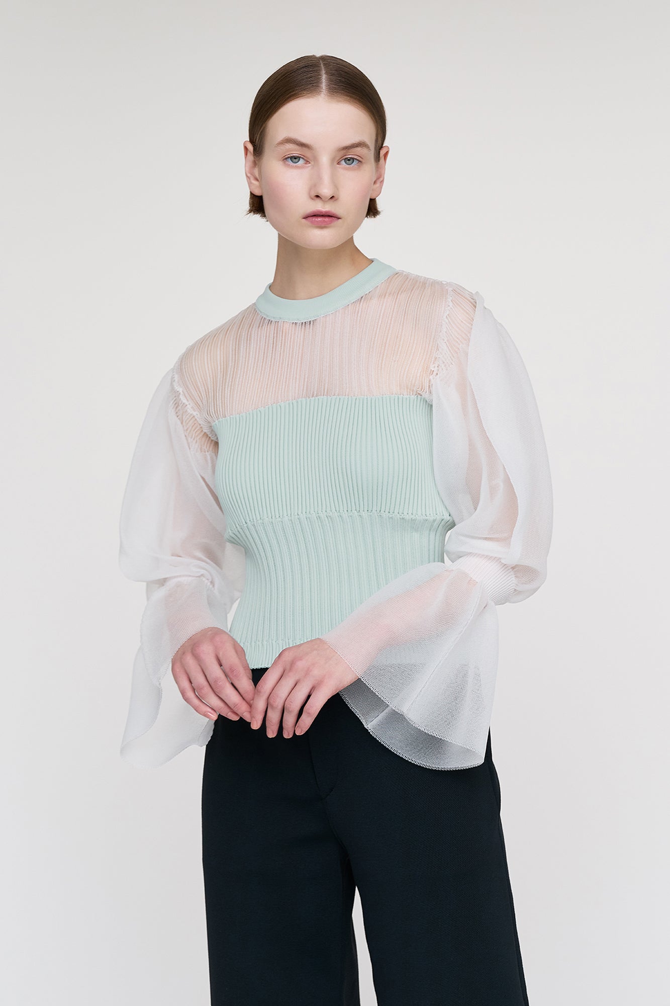 FLUTED LUCENT MARIE SLEEVE TOP