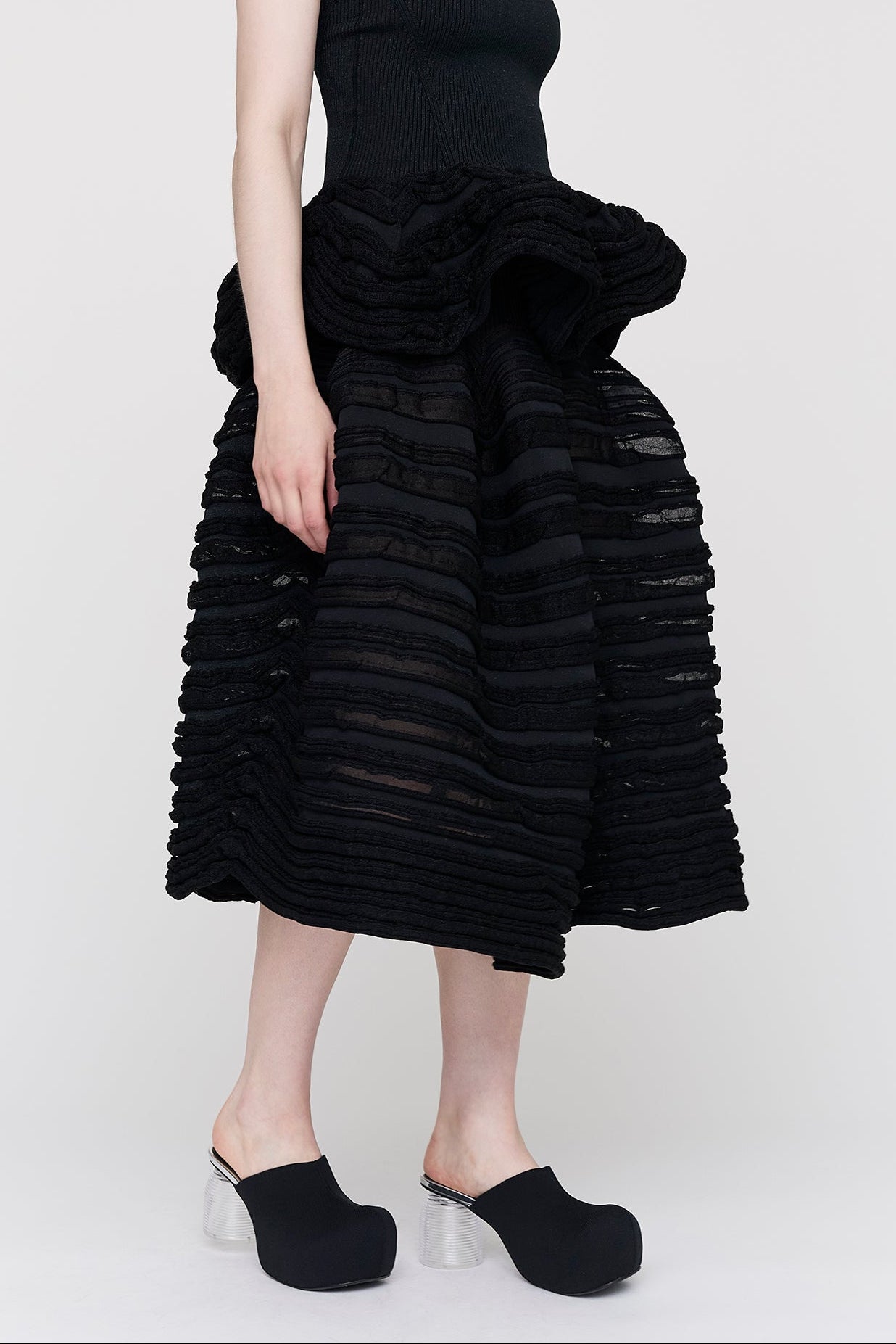 モデル身長：171cm　着用サイズ：F