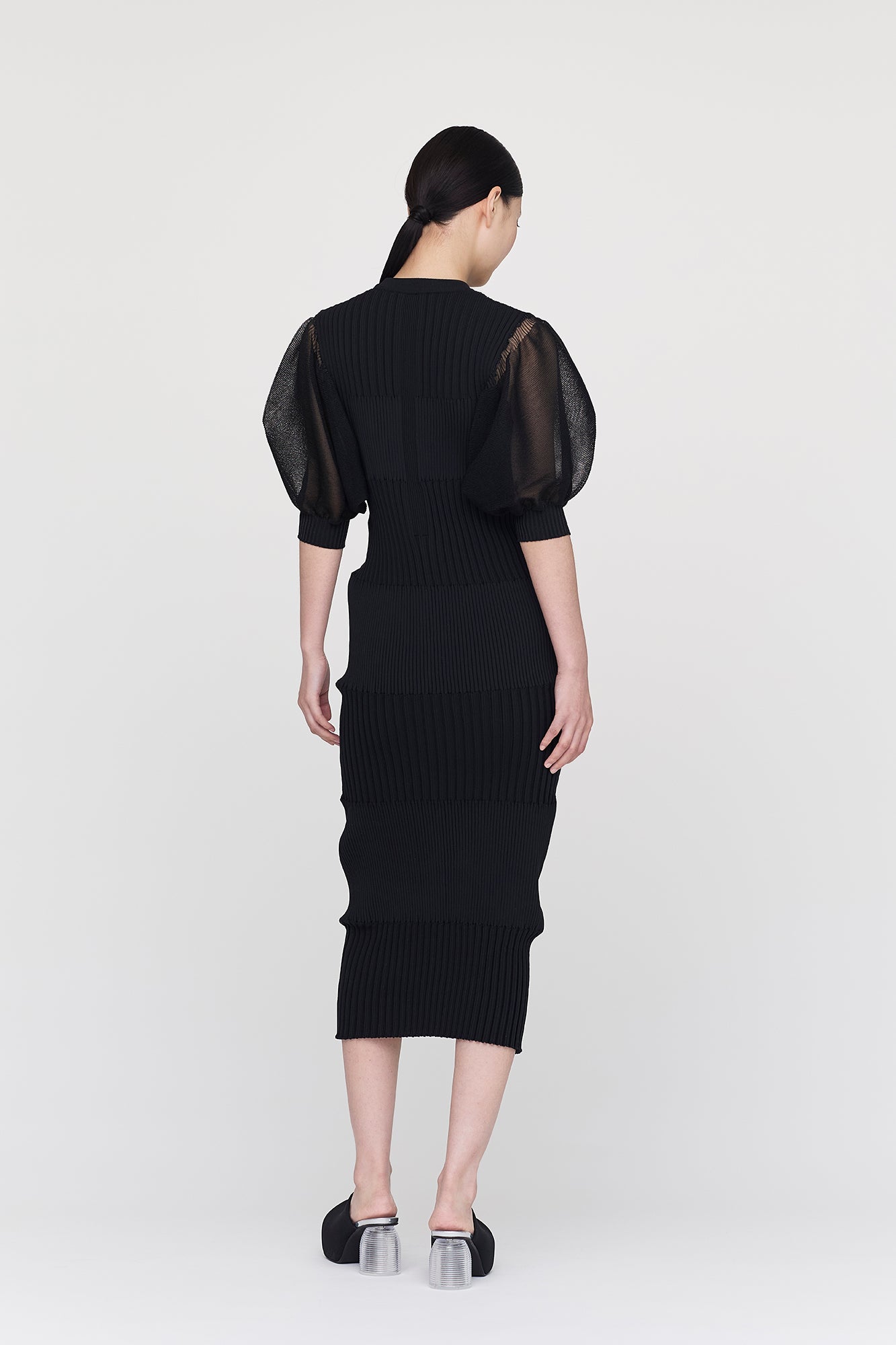 ワンピース CFCL FLUTED LUCENT PUFF SLEEVE DRESS FLUTED LUCENT PUFF SLEEVE DRESS