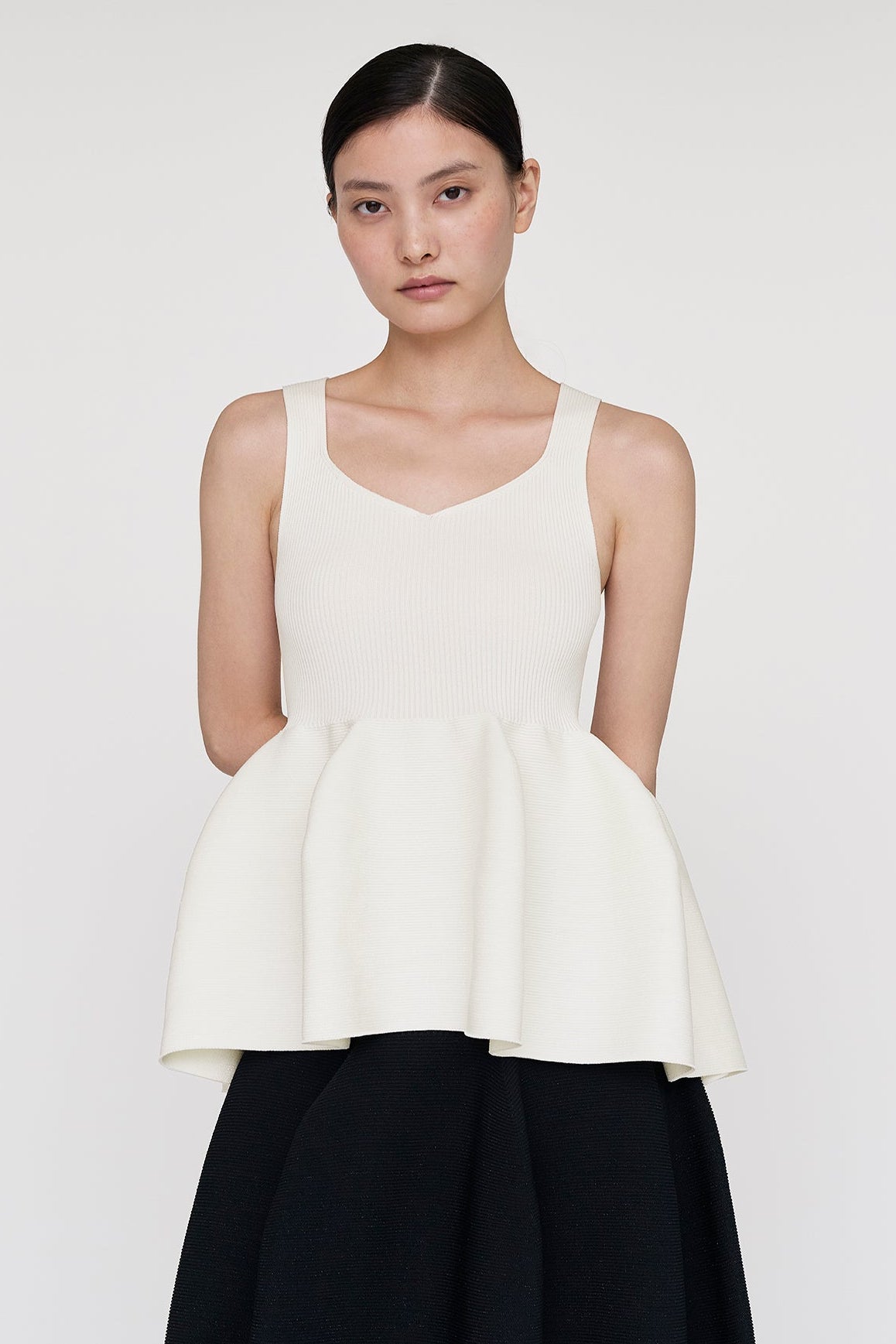 モデル身長：173cm　着用サイズ：F (One size)