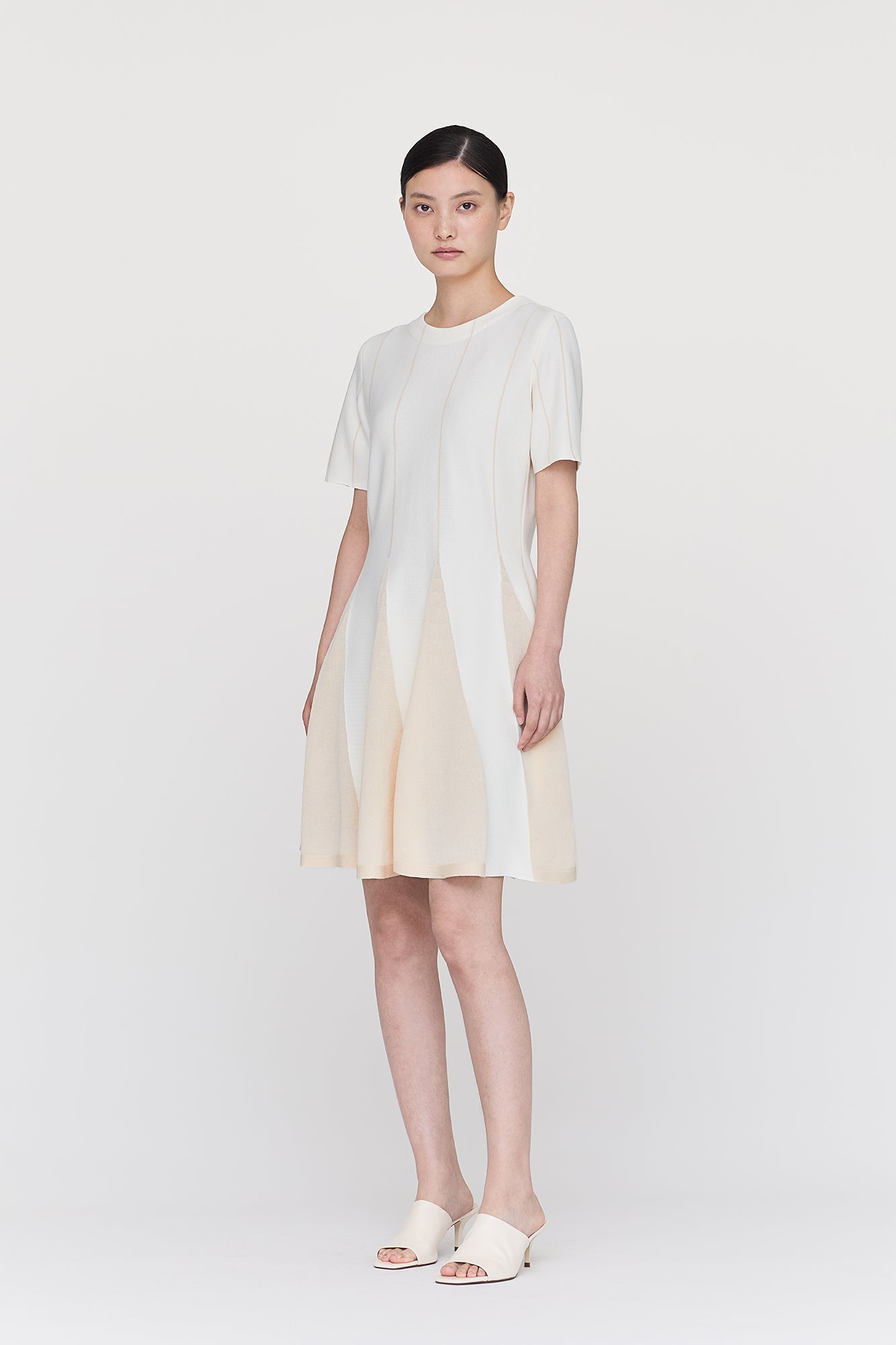ドレスフォーム ミッシーサイズ 10 BAMBOO CONIC MINI DRESS