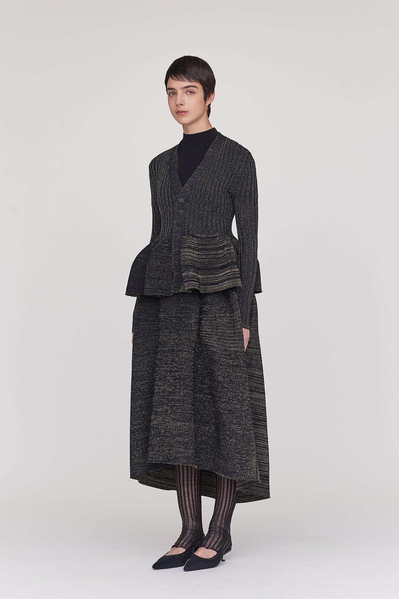 モデル身長：177cm　着用サイズ：3