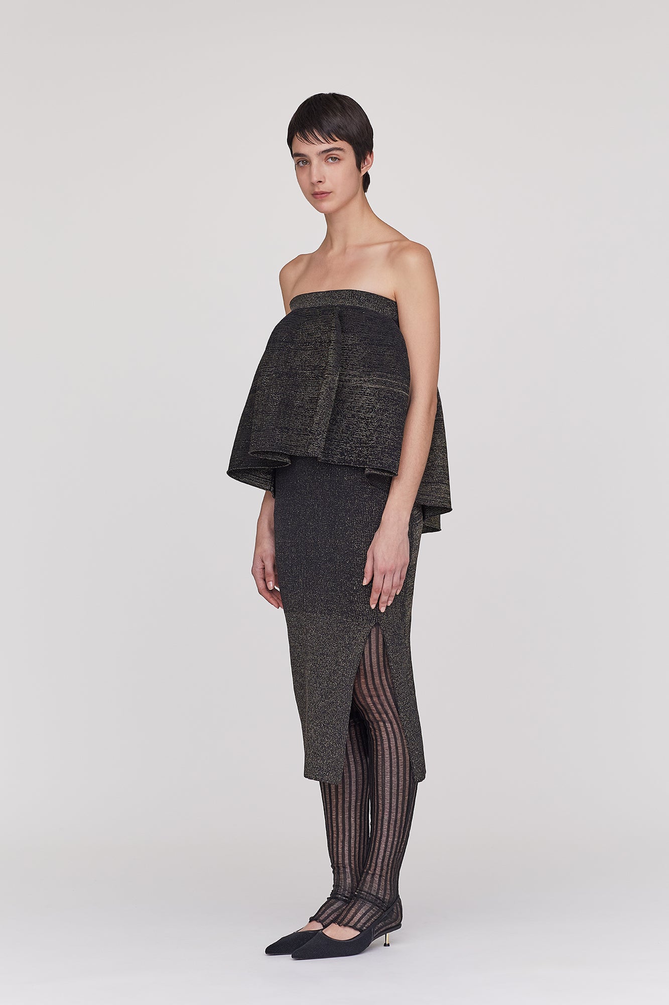 モデル身長：177cm　着用サイズ：F