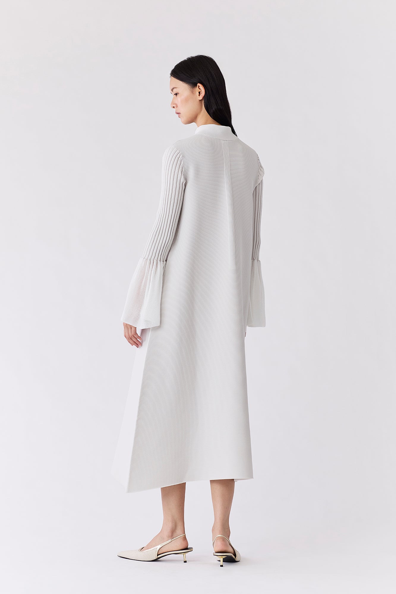 モデル身長：175cm　着用サイズ：3