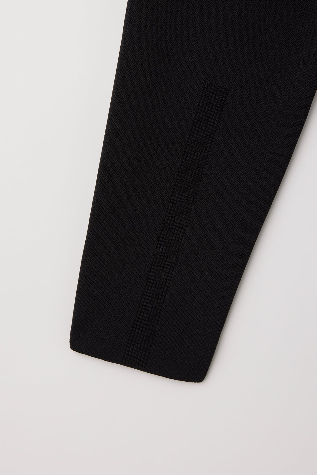 MILAN TAPERED PANTS