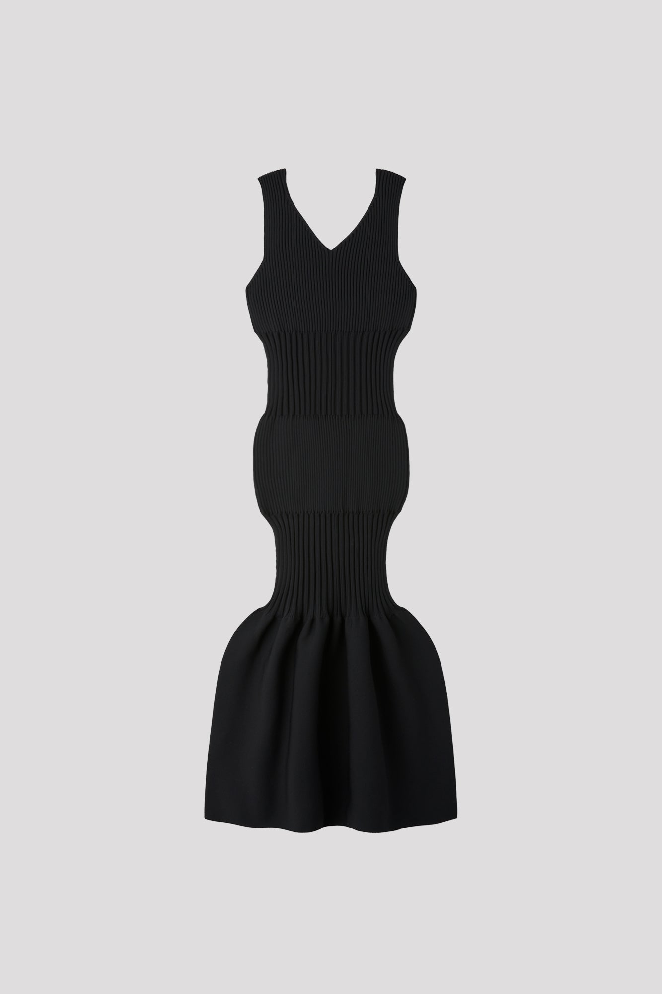 FLUTED V-NECK SLEEVELESS MERMAID DRESS