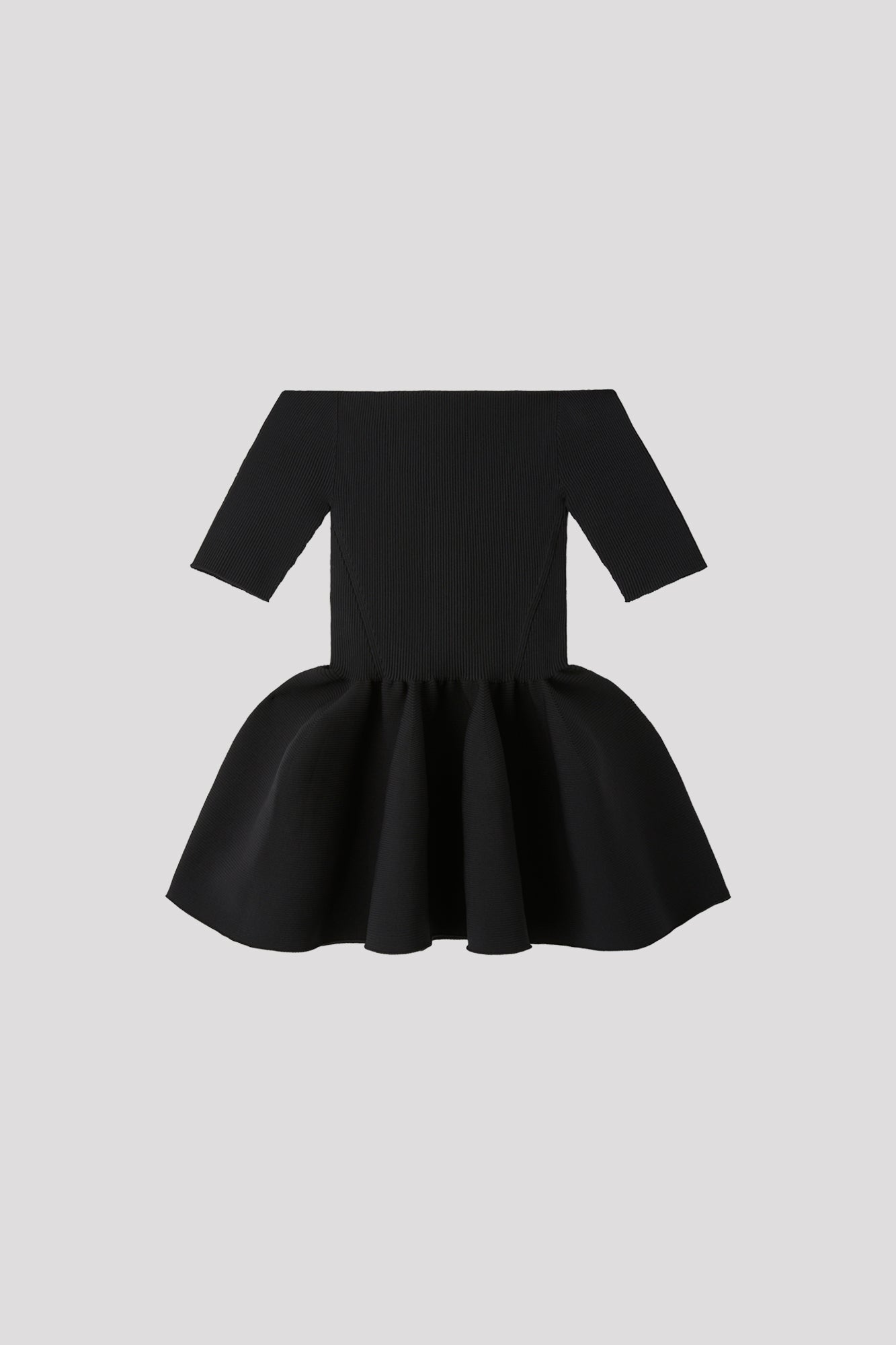 #色_BLACK