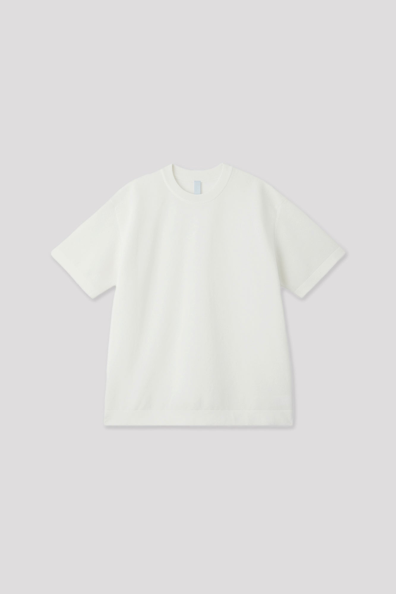 #色_WHITE