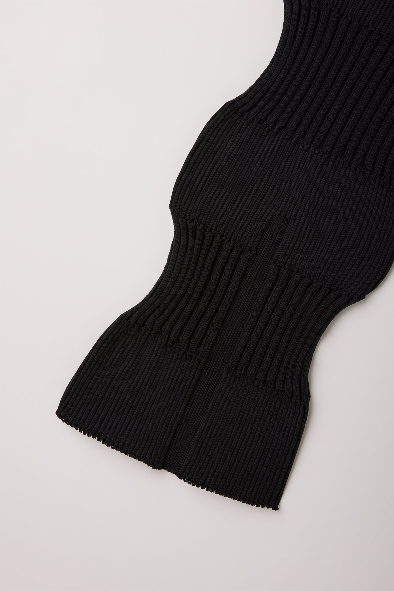 SOFT FLUTED PANTS
