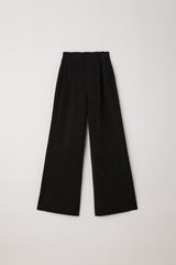 BLACK / 1 / 2026年10月上旬頃