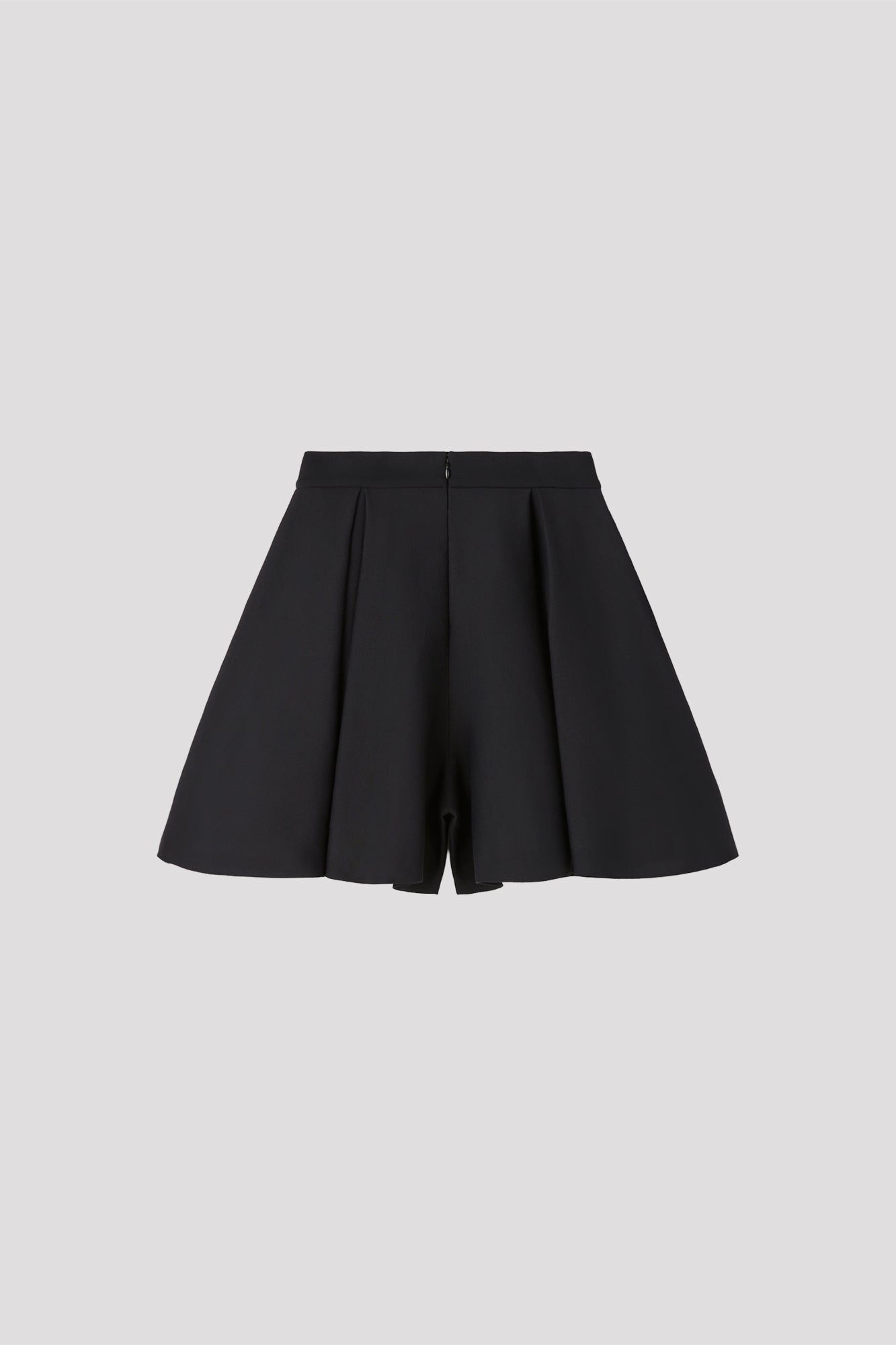 SOFT MILAN TUCK WIDE SHORTS