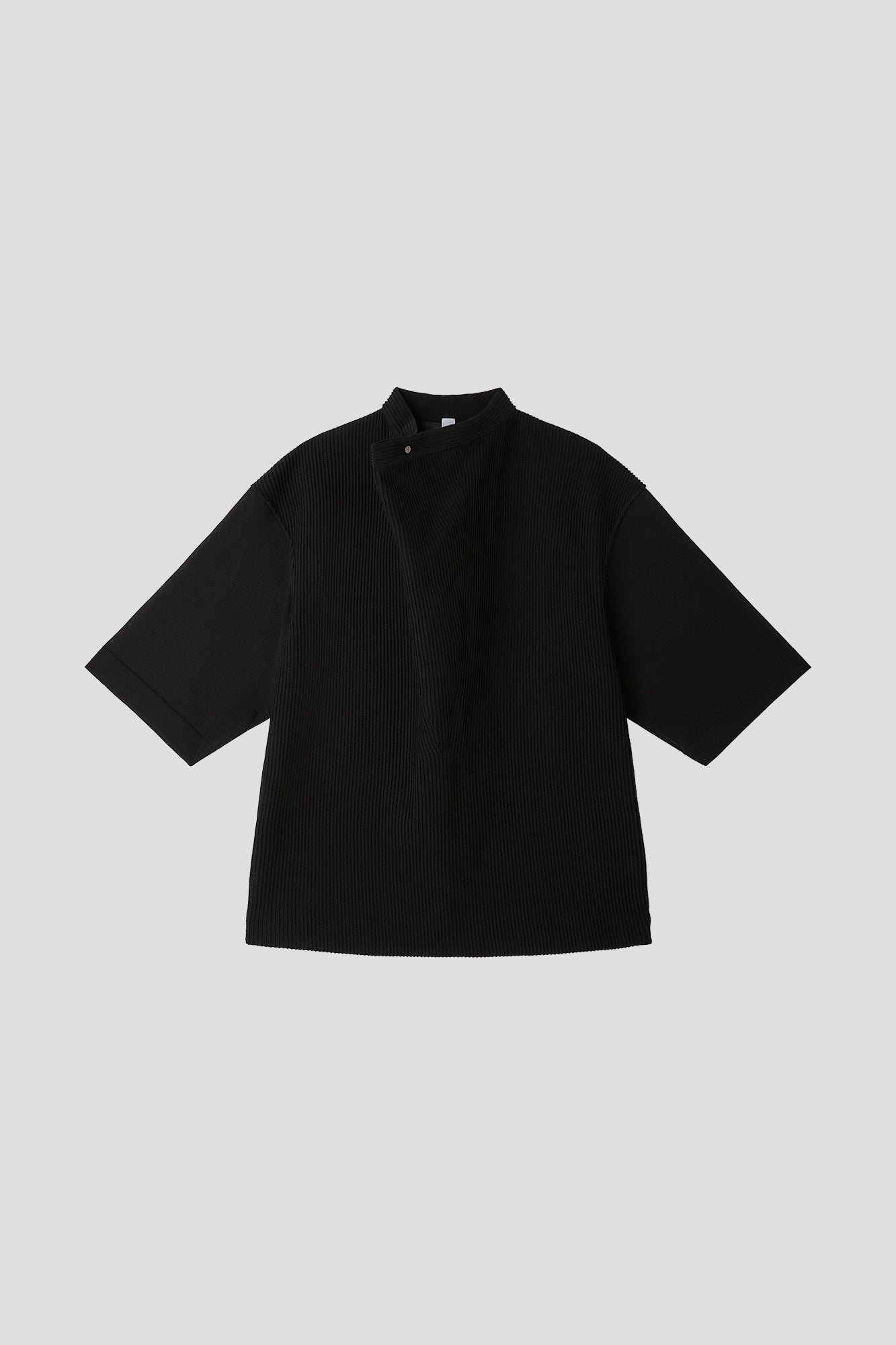 TC SOFT HYPHA WRAP COLLAR SHORT SLEEVE TOP