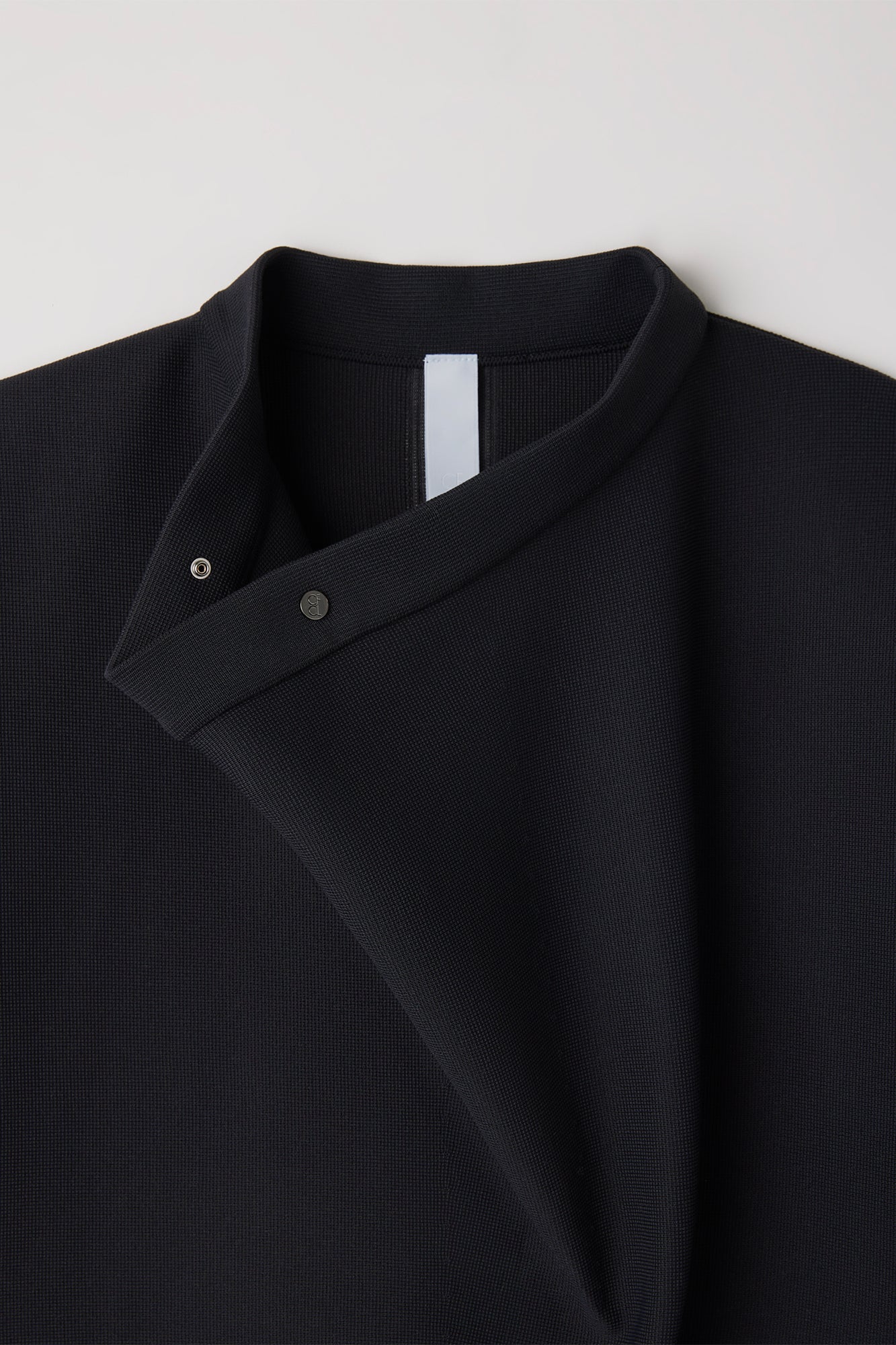 SOFT MILAN WRAP COLLAR FLARE SLEEVE TOP