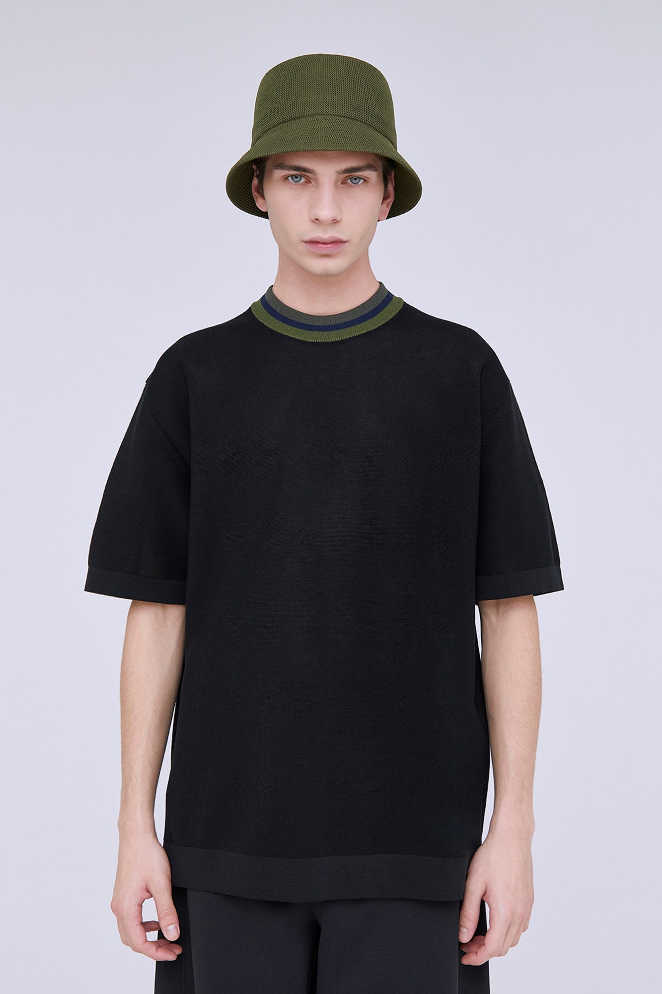 MESH KNIT BUCKET HAT