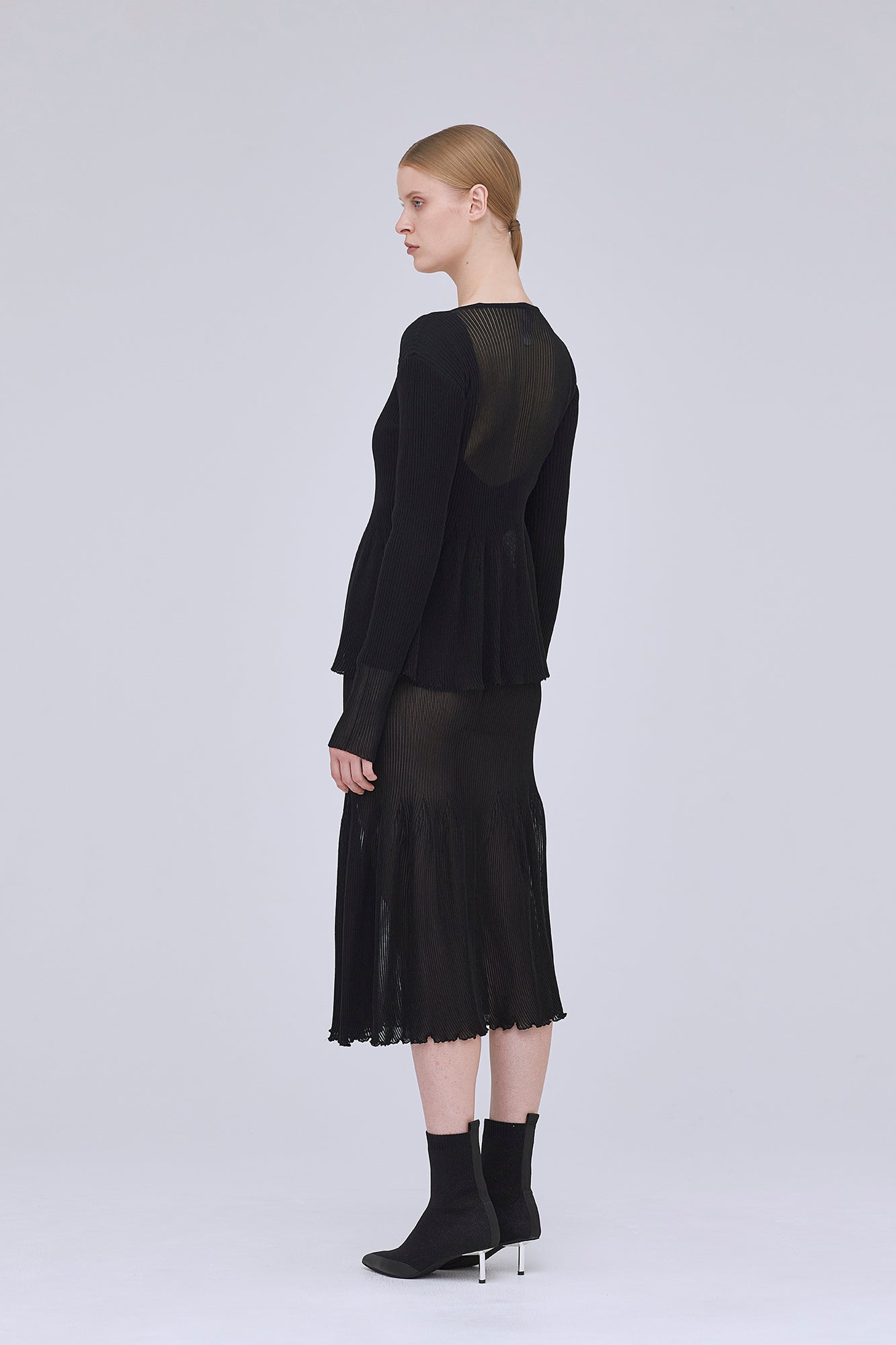 CFCL LATTICE TOP 2 ブラック ハイネック LATTICE TOP 2 | CFCL (Women)/シーエフシーエル