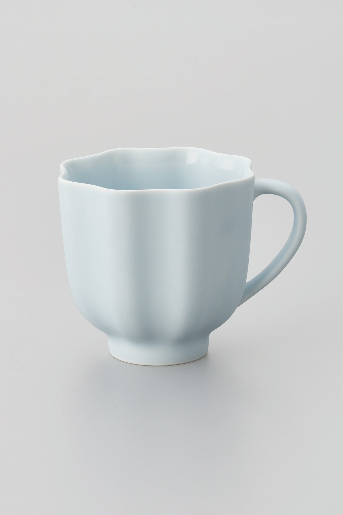 PORCELAIN POTTERY TEA MUG