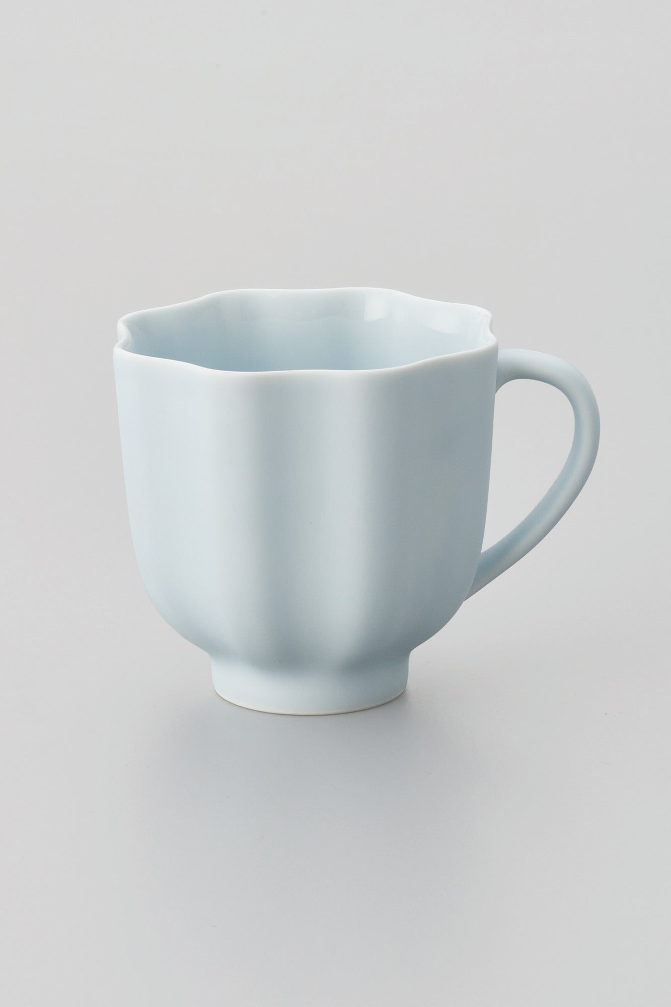PORCELAIN POTTERY TEA MUG