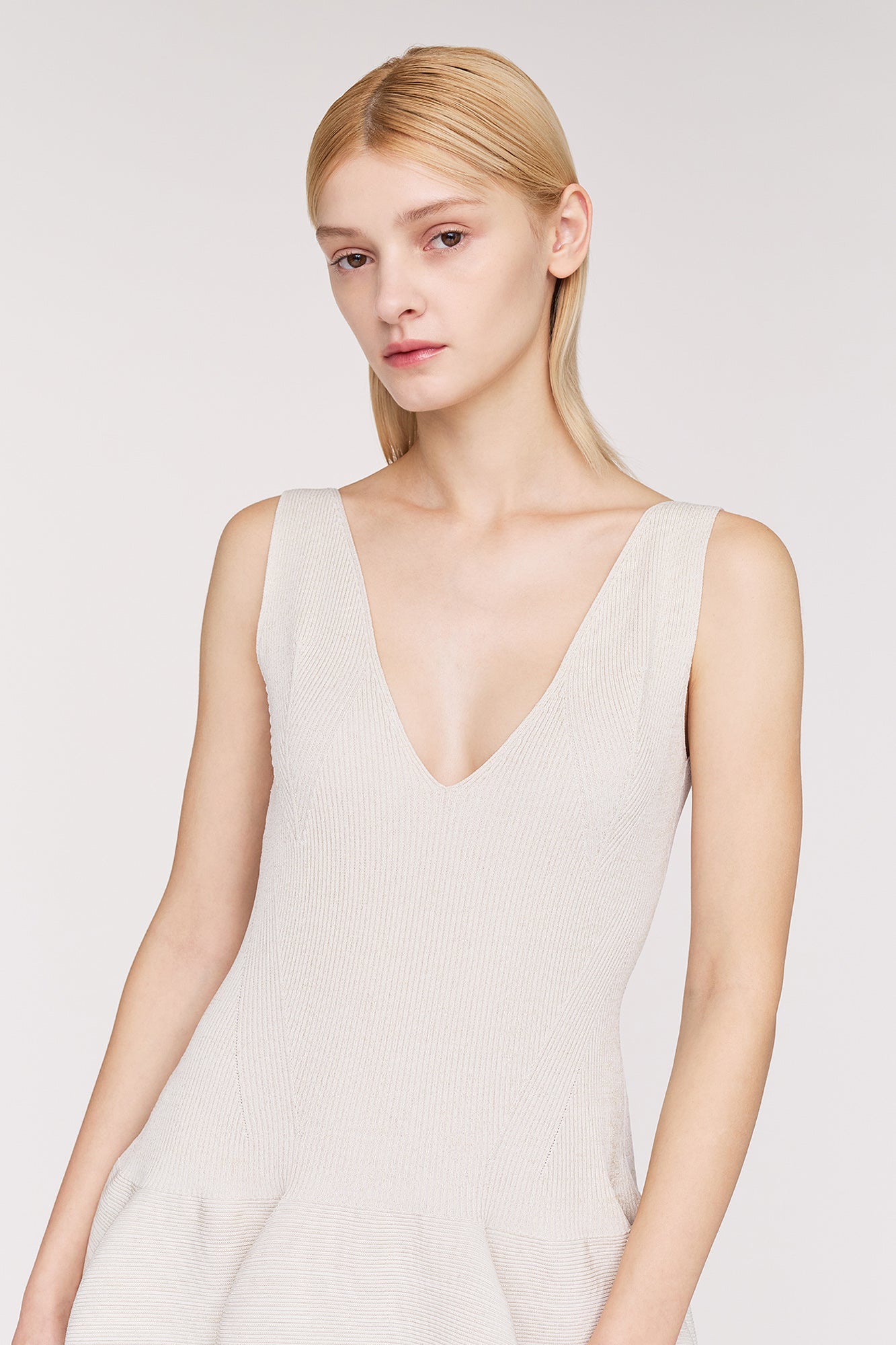 さ*れ様 CFCL POTTERY HS GLITTER SLEEVELESS POTTERY GLITTER V-NECK SLEEVELESS DRESS