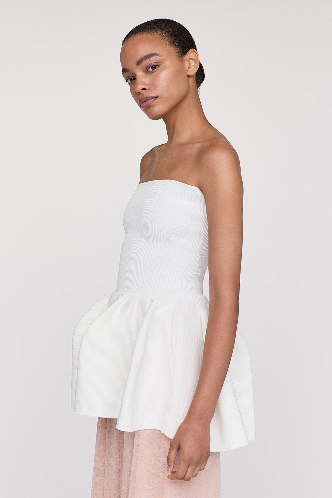 モデル身長：173cm　着用サイズ：F (One size)