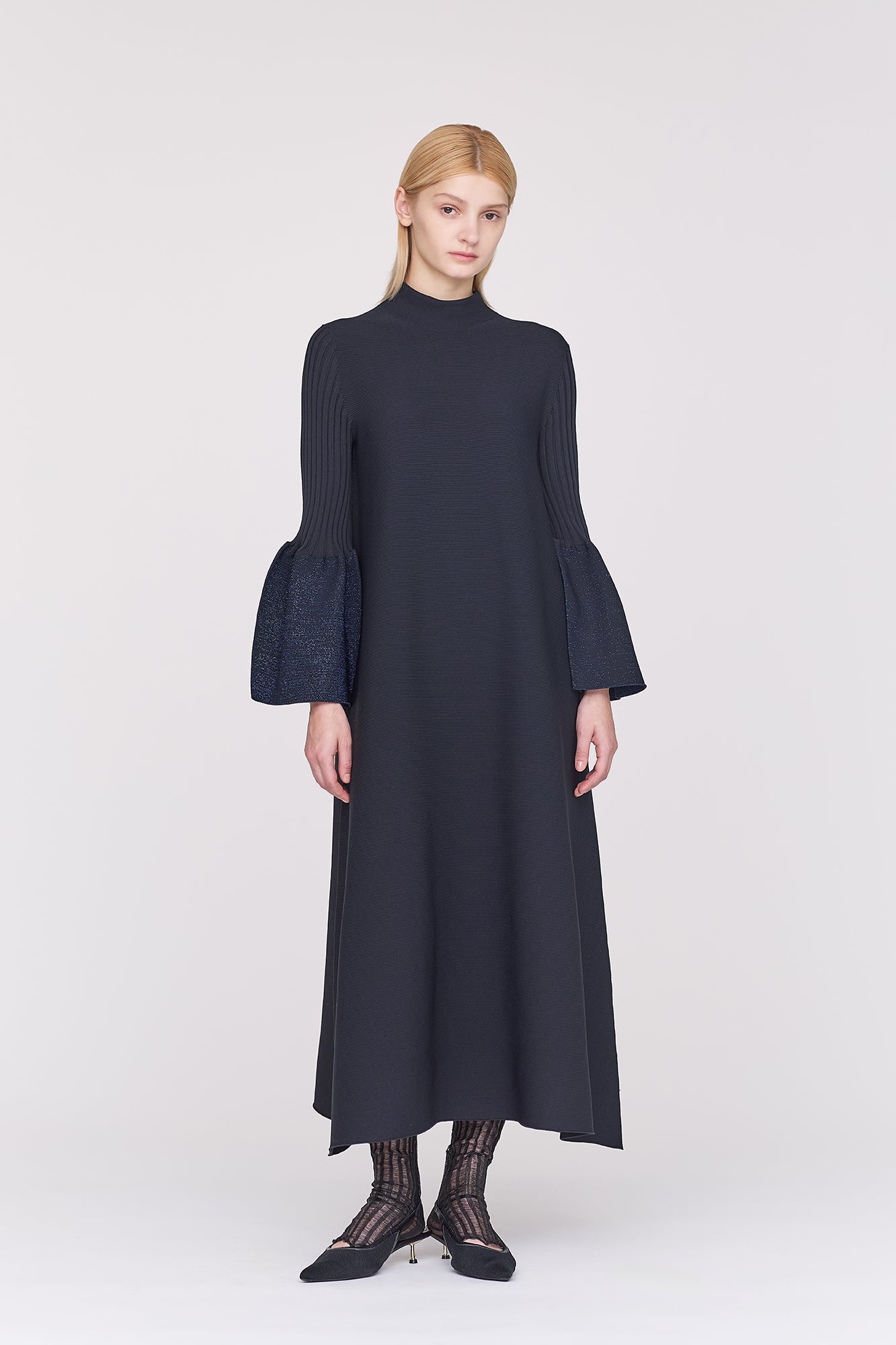 モデル身長：175cm　着用サイズ：3