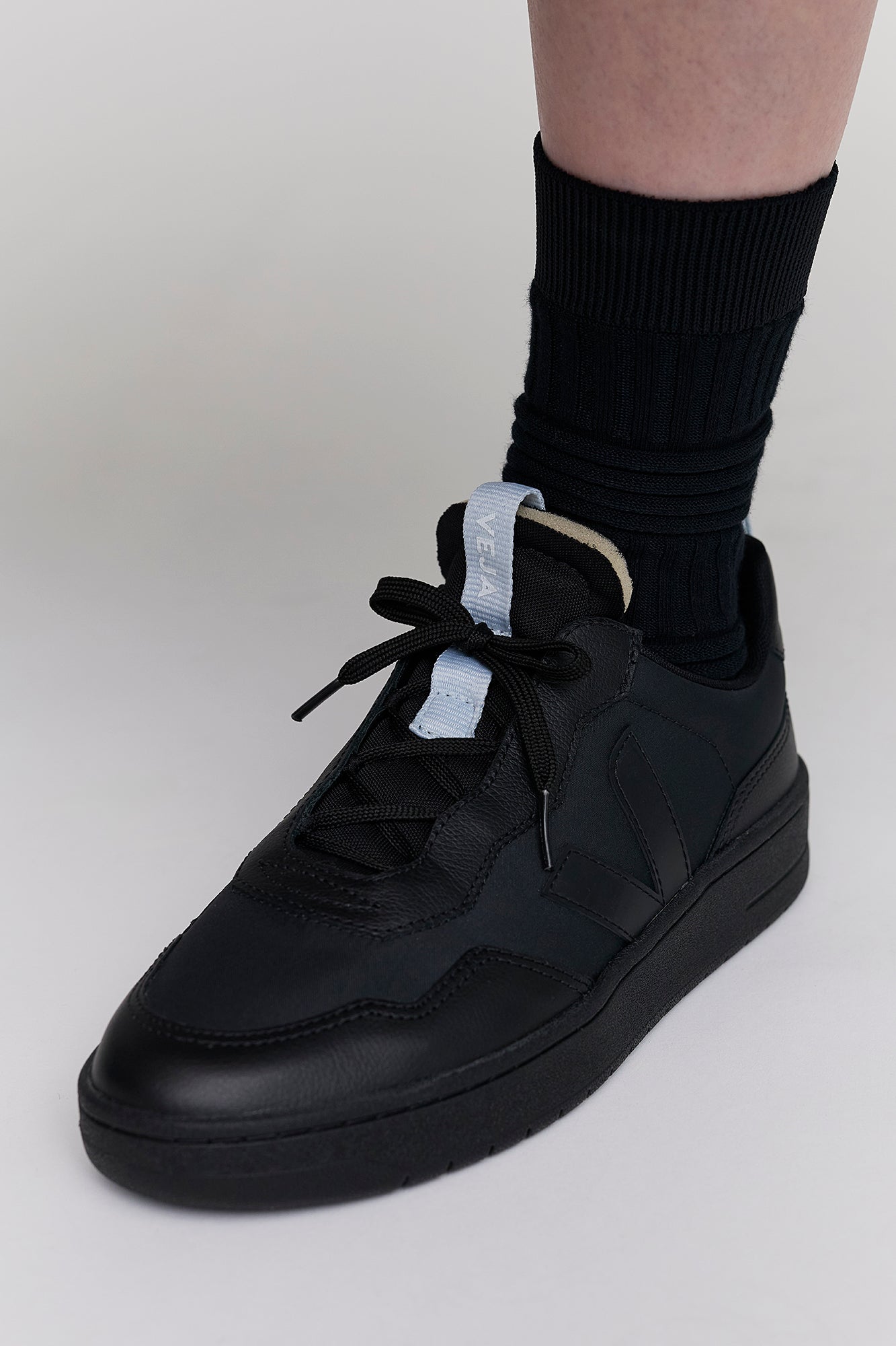 Cfcl VEJA コラボスニーカー　完売品 V-90 VEJA X CFCL WOMEN