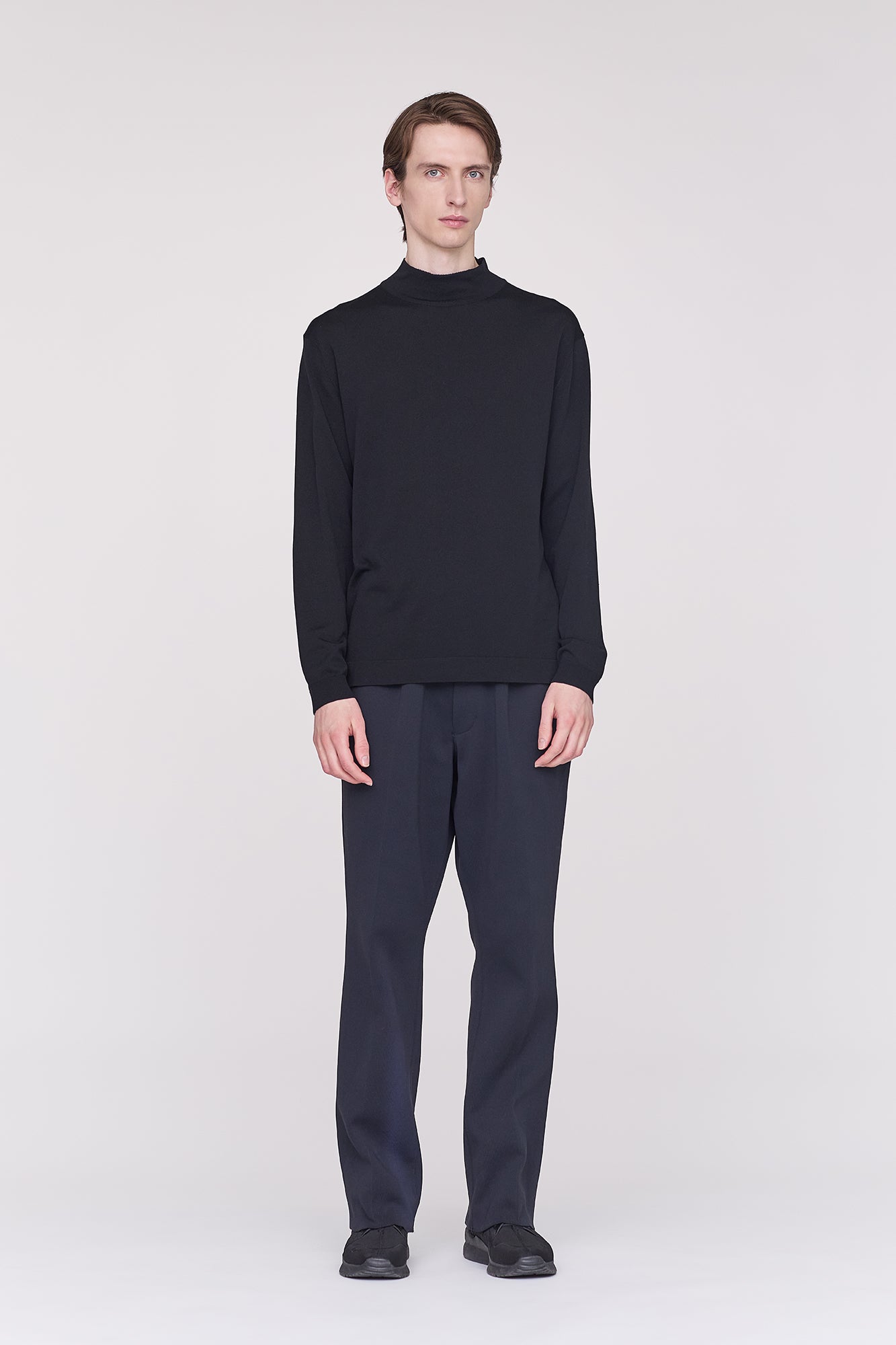 Model height: 187cm Wearing size: 5