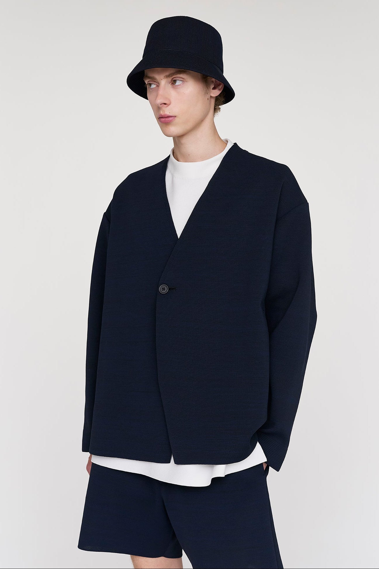 MILAN COLLARLESS DOUBLEBREASTED BOXY JACKET