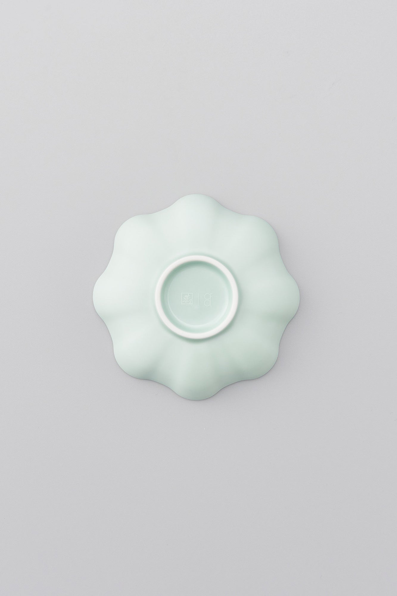 PORCELAIN POTTERY BOWL SMALL