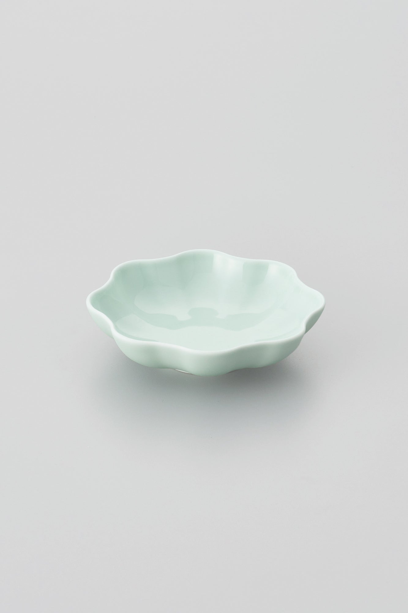 PORCELAIN POTTERY BOWL SMALL
