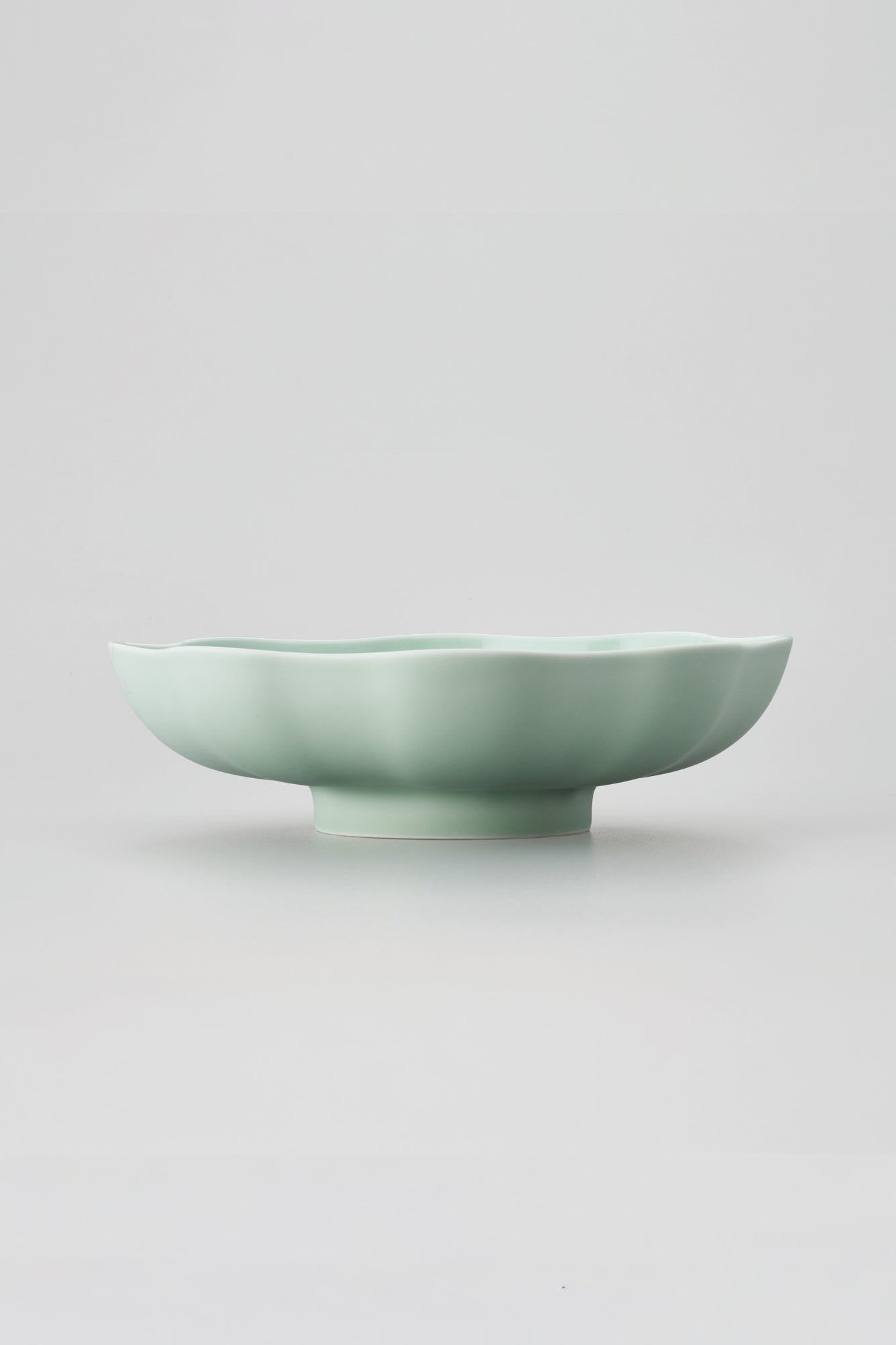 PORCELAIN POTTERY BOWL LARGE