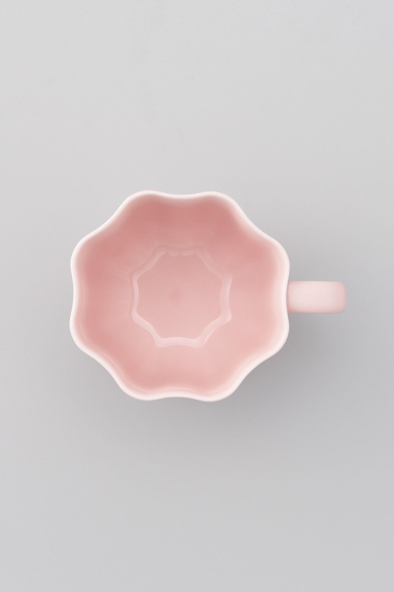 PORCELAIN POTTERY TEA MUG