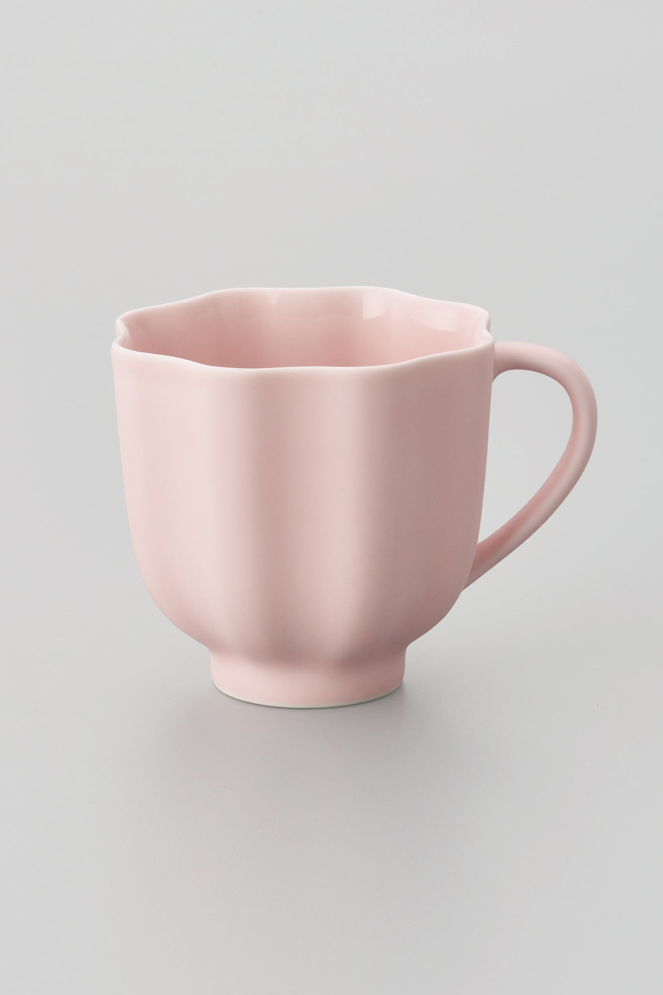 PORCELAIN POTTERY TEA MUG