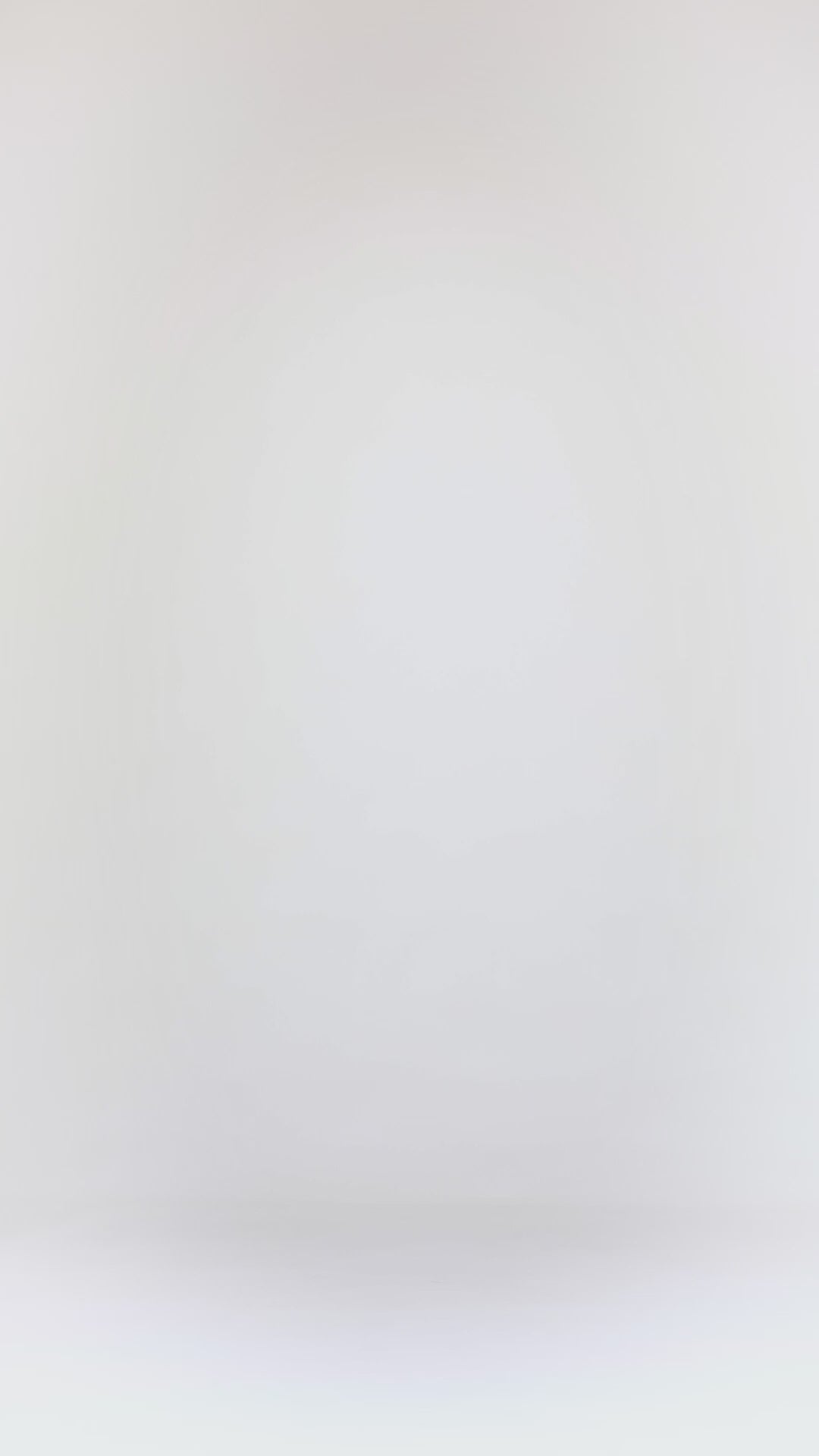 モデル身長：186cm　着用サイズ：F