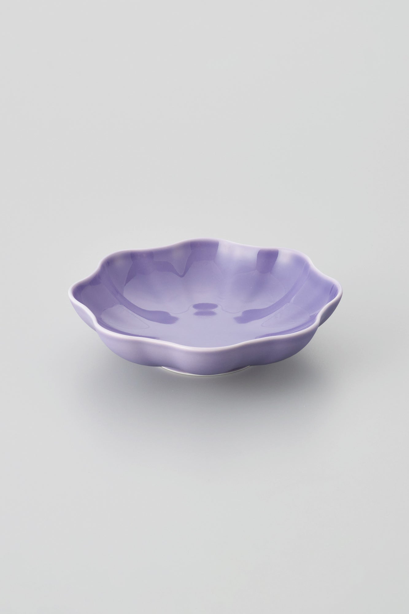 PORCELAIN POTTERY BOWL MEDIUM