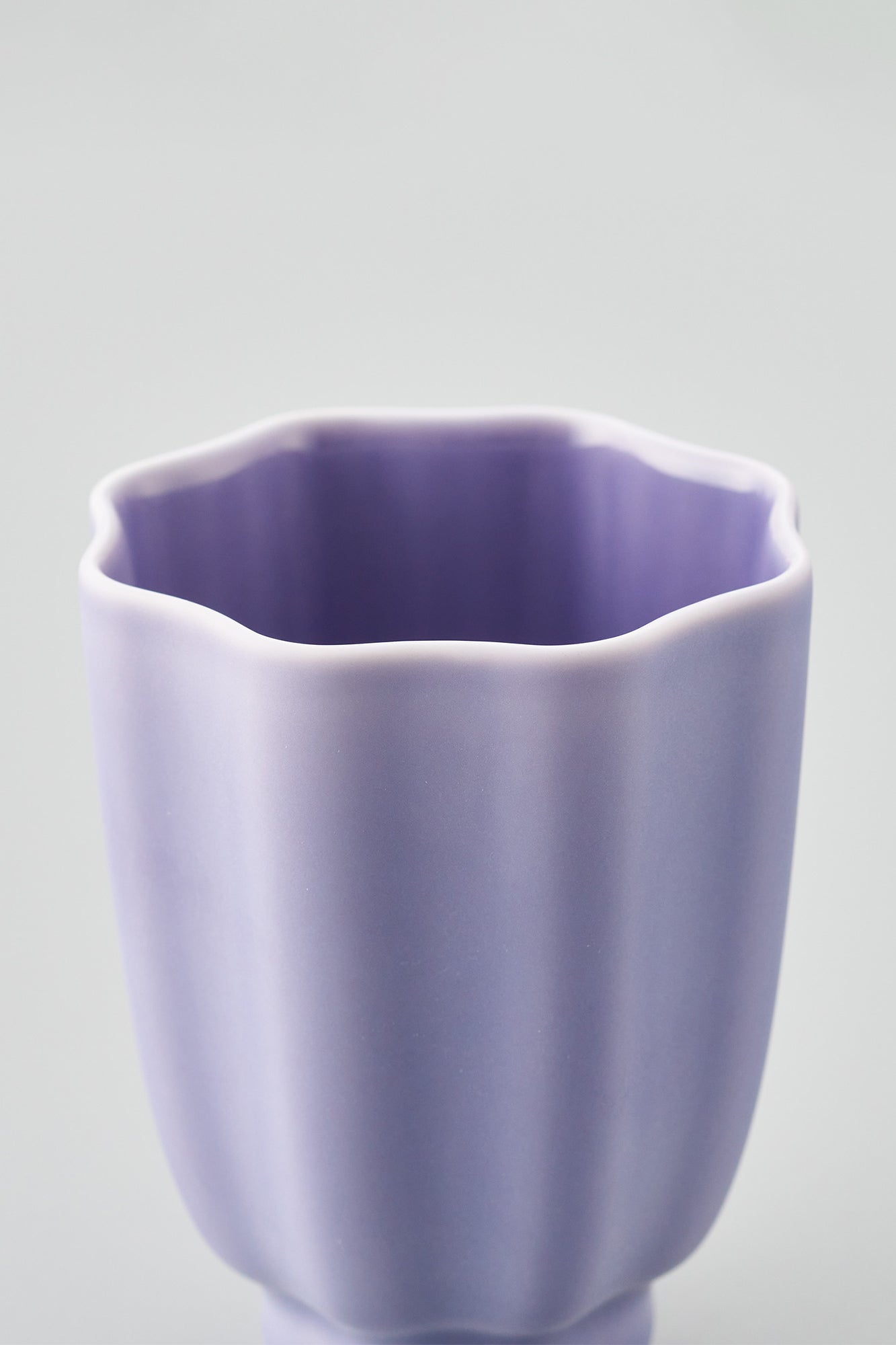 PORCELAIN POTTERY TEA CUP