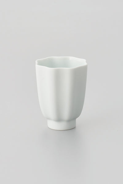 PORCELAIN POTTERY TEA CUP